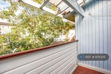 2 bedroom maisonette to rent - Photo 5