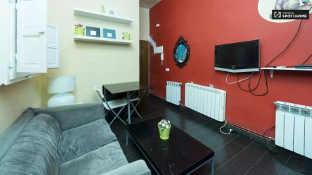 Single Bed in Affordable rooms in a four bedroom apartment near Casa de Campo - Photo 2