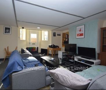 2 Bedroom Student Properties Leeds - Photo 5