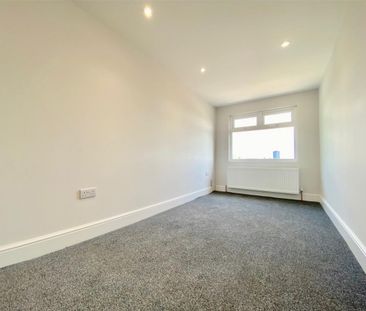 Hawthorn Terrace, Newcastle Upon Tyne - Photo 1