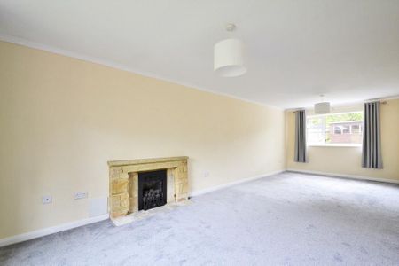 3 bedroom detached house to rent - Photo 5