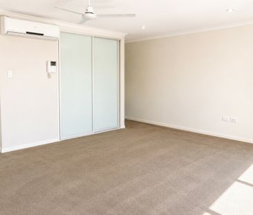 4/31 Palmer Street, Greenslopes QLD, Belconnen - Photo 2