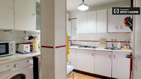 madrid, Community of Madrid 28019 - Photo 4