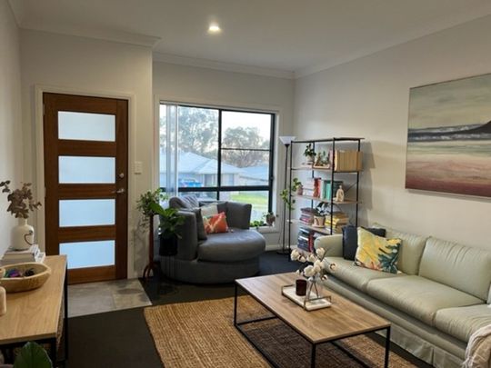 3 Bedroom home North Tamworth - Photo 1