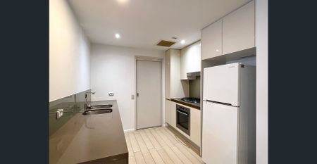 Fully furnished Modern design Apartment Located Inner City For Rent! - Photo 5