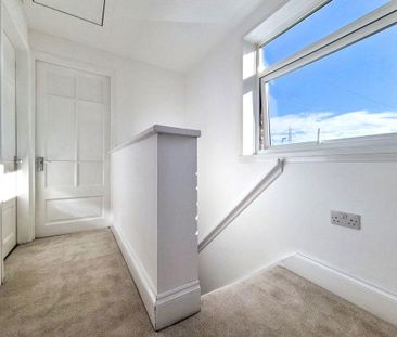 3 bed semi-detached house to rent in NE32 - Photo 2