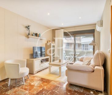 Flat for rent in Plaza del Ayuntamiento - Photo 1