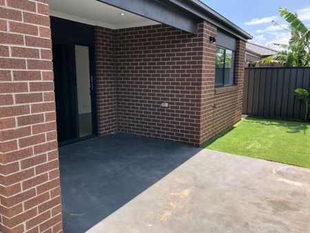 Fabulous Family 4Br Home in Gateway Estate, Truganina! - Photo 5