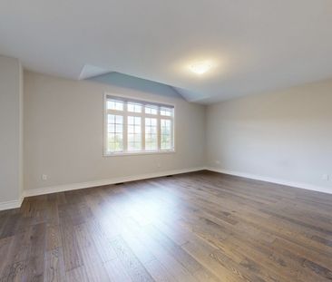 For Lease - 138 Crane Street, Aurora, Ontario - Photo 4