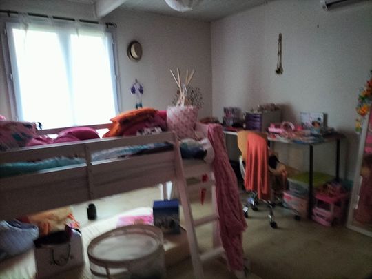 Location Maison 5 pièces 130m² - Photo 1