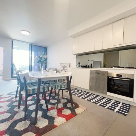 Fully Furnished and Equipped, One Bedroom + Study Apartment - Photo 3