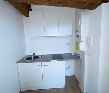 Location appartement 1 pièce, 15.00m², Neuville-aux-Bois - Photo 2