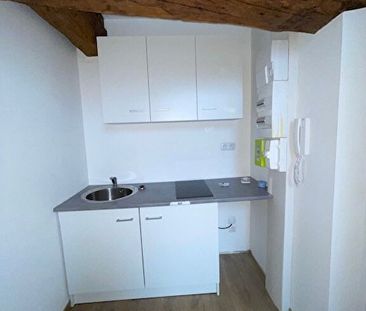 Location appartement 1 pièce, 15.00m², Neuville-aux-Bois - Photo 2