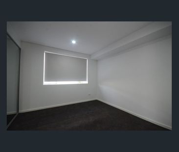 Near New 3 Bedroom Apartment!!! Luxury Living!!! - Photo 6