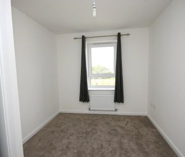 Barnyard Park Rigg, South Gyle, Edinburgh - Photo 2