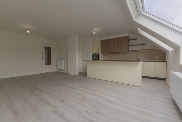 Appartement te huur - Photo 1