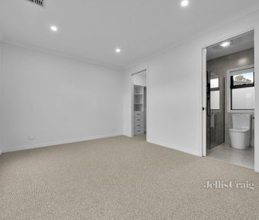 2/3 Thurloo Street, Chadstone - Photo 3