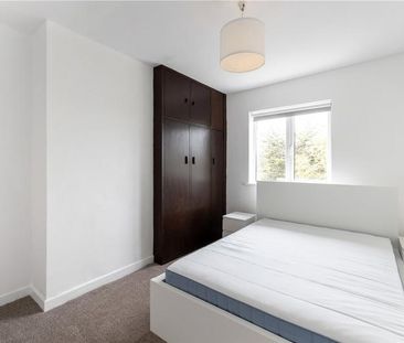 84 Mackintosh Park Dun Laoghaire Co Dublin - Photo 1