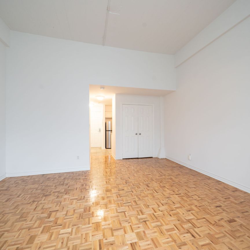 For Lease - 1401 Dupont Street Unit# 124, Toronto, Ontario - Photo 1