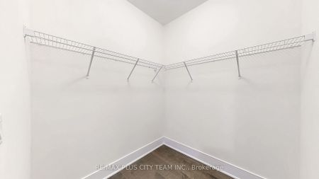 For Lease - 8 Saxby Farm Avenue, King, Ontario - Photo 4