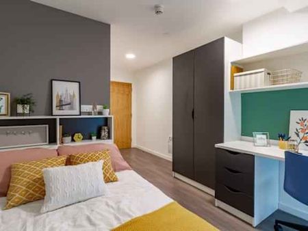 Skyline Gold En Suite - Photo 5