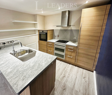 2 bedroom flat to rent - Photo 6