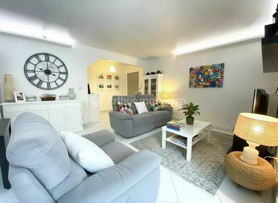 Location Appartement 4 pièces 86m² ST AVERTIN 37550 - Photo 1