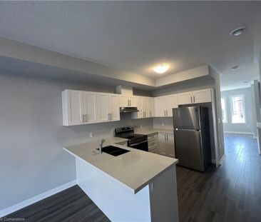 For Lease - 18 AQUA Lane, Hamilton, Ontario - Photo 3