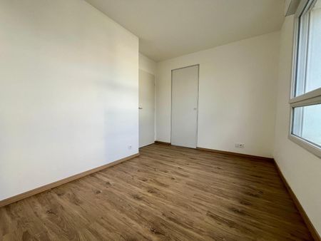 Location Appartement 3 pièces 65m² NANTES 44300 - Photo 5