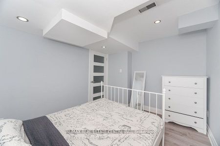 For Lease - 8 Duffield Road Unit# Bsmt, Brampton, Ontario - Photo 2