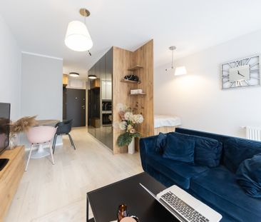 TĘCZOWA kawalerka z sypialnią, dostępny garaż - Фото 2