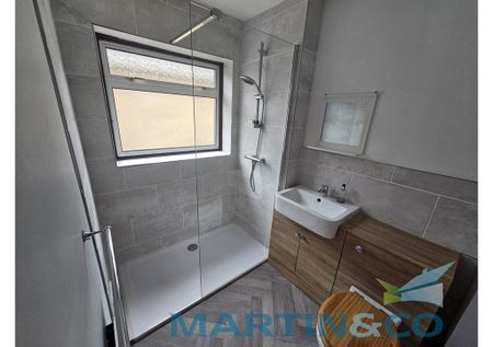 2 bedroom detached bungalow to rent - Photo 5