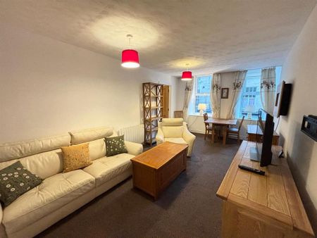 2 bedroom apartment to rent - Photo 2