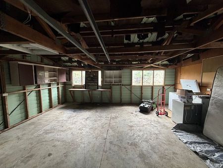 Secure & tidy 3 Bed 1 Bath Standalone House - Photo 3