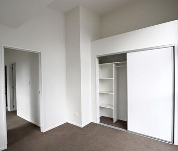 Contemporary Living | Two Levels | Convenient Location - Photo 3