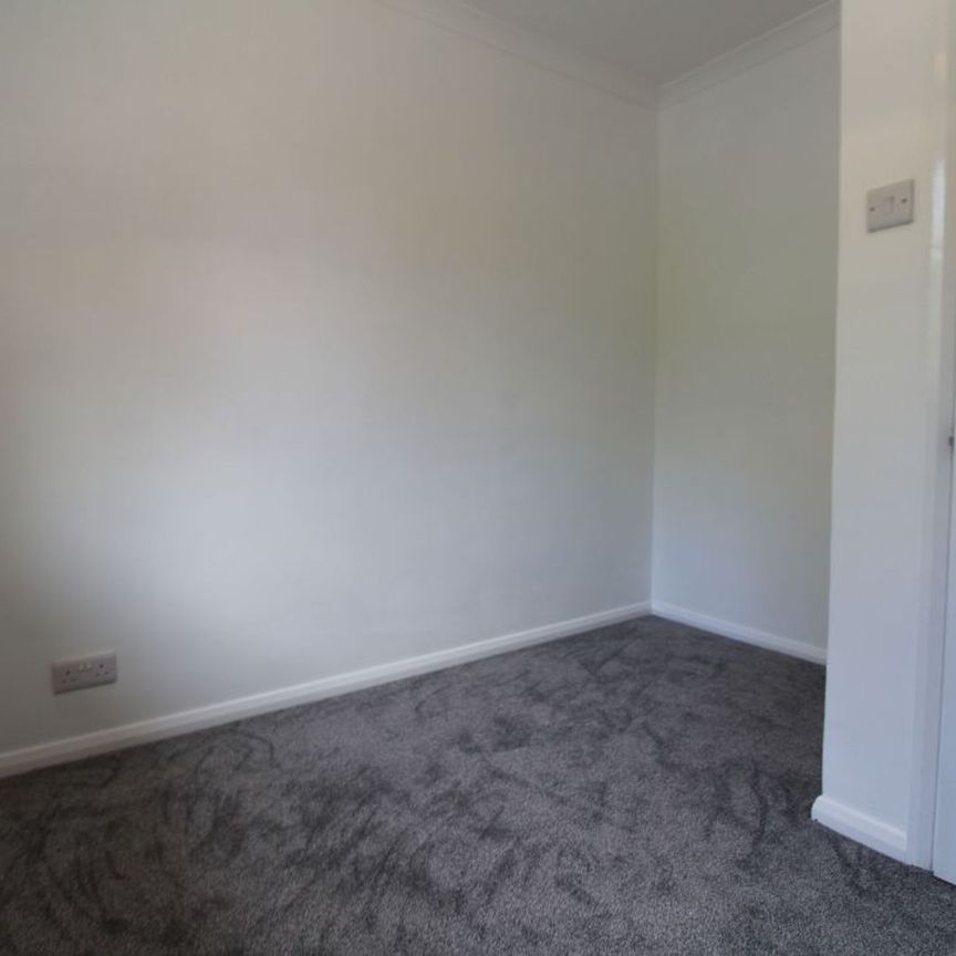 Jubilee Close, Haywards Heath, RH16 - Photo 1
