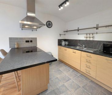 Leyburn House, Del Pyke, York - Photo 6