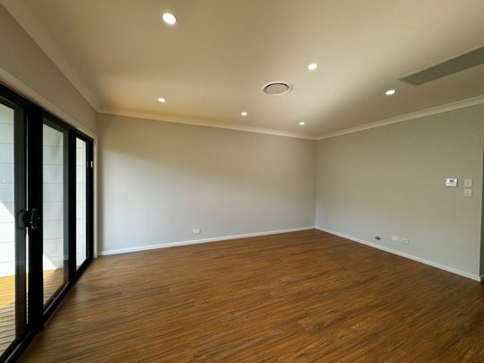 Convenient Living in Morisset - Photo 1