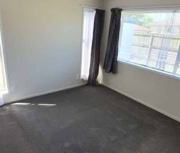 Great Location - Photo 3