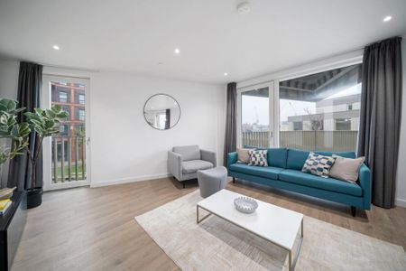 3 bedroom flat to rent - Photo 2