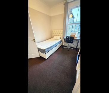 3 Bed Semi-Detached House, Graham Road, N15 - Photo 4