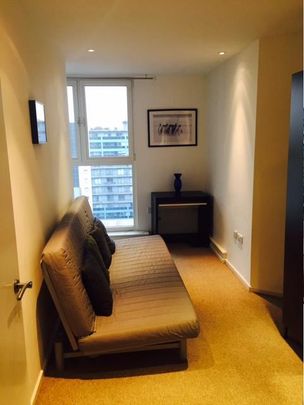 3 bedroom flat to rent - Photo 1