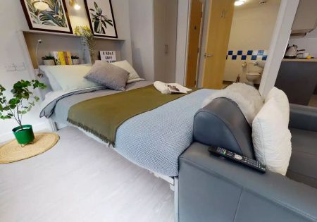 Platinum Studio - Photo 3