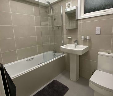 A Lovely HMO in Oxford 1 - Photo 1