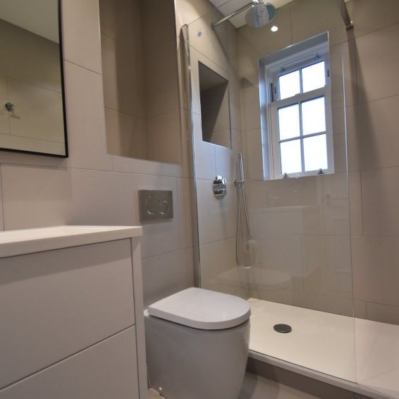 Bulstrode Court, Gerrards Cross,SL9 - Photo 1