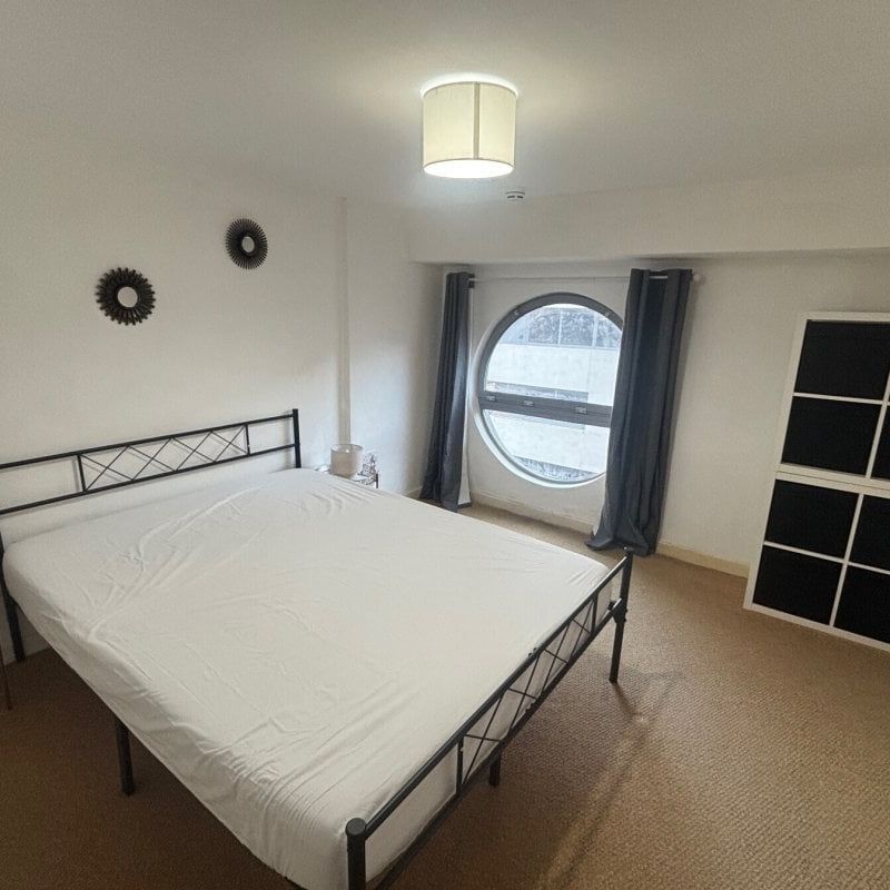 Paramount, Beckhampton Street, Swindon - Photo 1