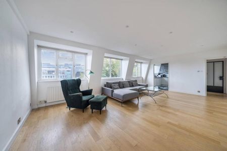 3 bedroom flat to rent - Photo 3