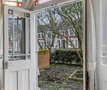 1 Bedroom Flat To Let - Photo 6