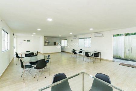 Apartamento com 2 quartos e 41m² para alugar em Restinga, Porto Alegre. - Foto 2