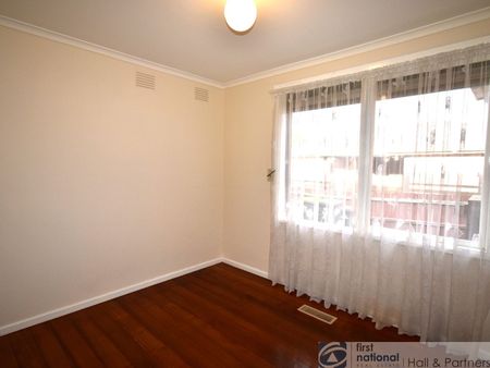 16 Folkestone Crescent, Springvale South - Photo 3